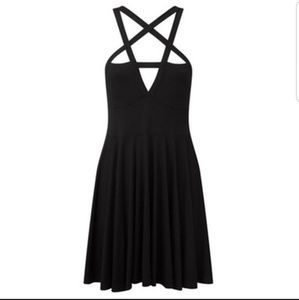 Black front pentagram dress size M